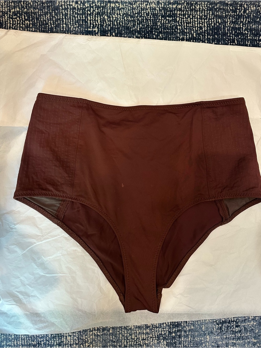 High-Waist Women's Swim Bottoms in Deep Maroon